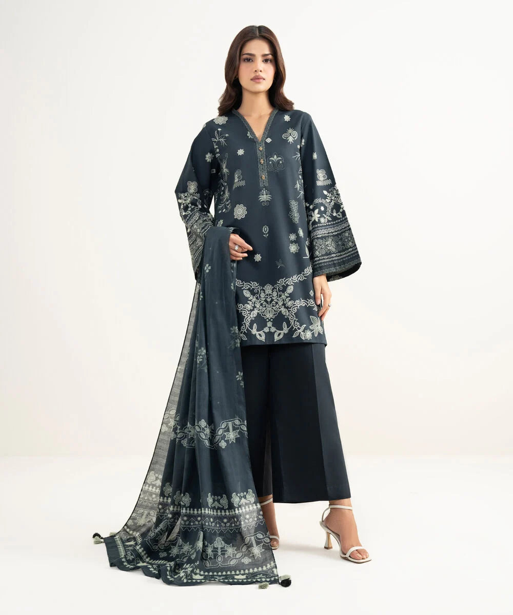3 Piece - Printed Lawn Suit | Midnight Floral