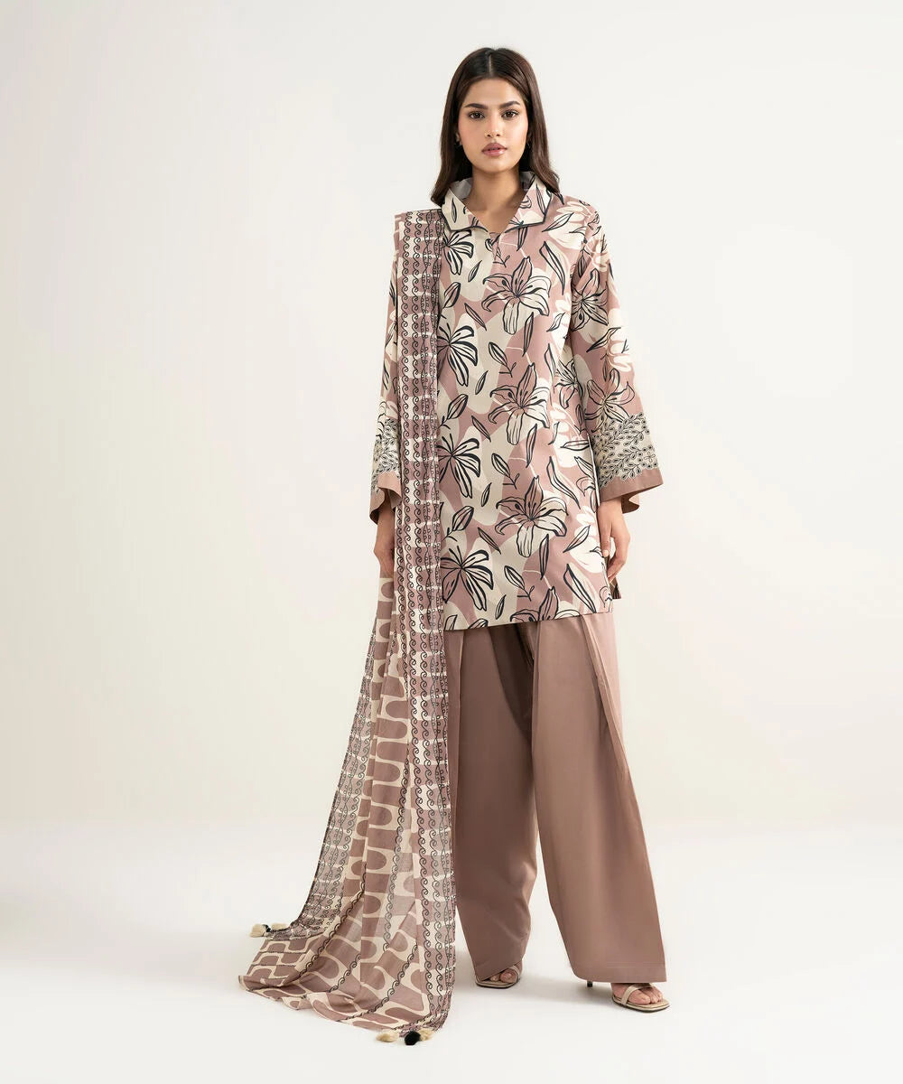 Rosy Garden 3 Piece Lawn Suit